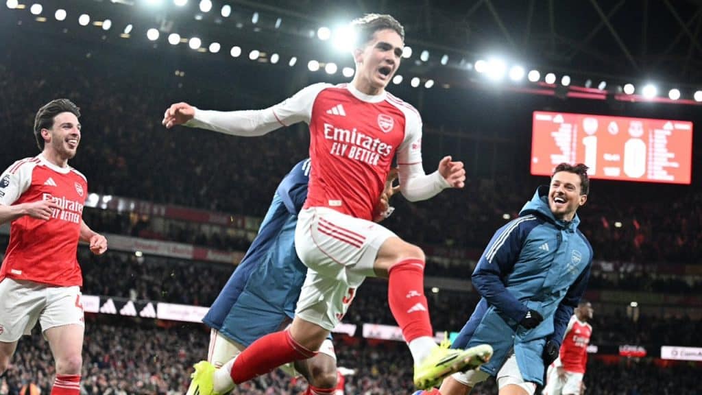 ดาวแมนสร้างประวัติศาสตร์! อาร์เซนอลชนะเอฟเวอร์ตัน 2-0 เด็ก 16 ปีซัดปิดกล่อง